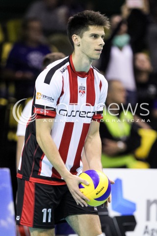  16.09.2017 KROSNO  <br />X MIEDZYNARODOWY TURNIEJ O PUCHAR PREZYDENTA MIASTA KROSNA<br />MECZ ASSECO RESOVIA - UPCAN SAN JUAN VOLLEY CLUB ARGENTYNA<br />N/Z ALEKSANDER SLIWKA SYLWETKA <br /> 