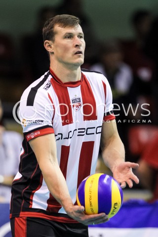  16.09.2017 KROSNO  <br />X MIEDZYNARODOWY TURNIEJ O PUCHAR PREZYDENTA MIASTA KROSNA<br />MECZ ASSECO RESOVIA - UPCAN SAN JUAN VOLLEY CLUB ARGENTYNA<br />N/Z LUKAS TICHACEK SYLWETKA <br /> 