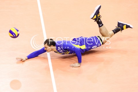  16.09.2017 KROSNO  <br />X MIEDZYNARODOWY TURNIEJ O PUCHAR PREZYDENTA MIASTA KROSNA<br />MECZ ASSECO RESOVIA - UPCAN SAN JUAN VOLLEY CLUB ARGENTYNA<br />N/Z ZBIGNIEW BARTMAN SYLWETKA <br /> 