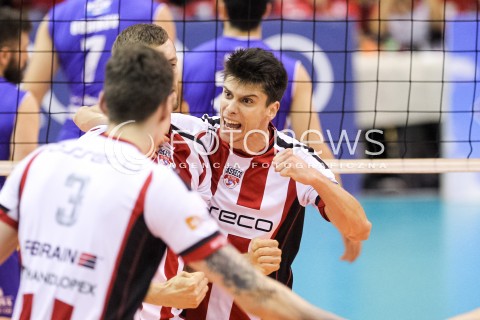  16.09.2017 KROSNO  <br />X MIEDZYNARODOWY TURNIEJ O PUCHAR PREZYDENTA MIASTA KROSNA<br />MECZ ASSECO RESOVIA - UPCAN SAN JUAN VOLLEY CLUB ARGENTYNA<br />N/Z ALEKSANDER SLIWKA RADOSC EMOCJE <br /> 