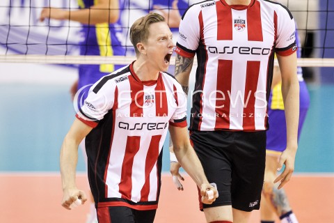  16.09.2017 KROSNO  <br />X MIEDZYNARODOWY TURNIEJ O PUCHAR PREZYDENTA MIASTA KROSNA<br />MECZ ASSECO RESOVIA - UPCAN SAN JUAN VOLLEY CLUB ARGENTYNA<br />N/Z ELVISS KRASTINS RADOSC EMOCJE SYLWETKA <br /> 