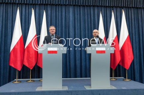  18.09.2017 WARSZAWA<br />KONFERENCJA PRASOWA MINISTROW W KANCELARII PREZYDENTA RP <br />N/Z KRZYSZTOF SZCZERSKI KRZYSZTOF LAPINSKI<br /> 