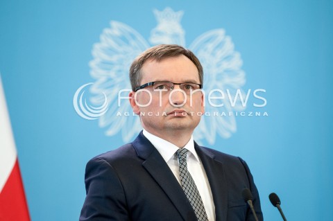  19.09.2017 WARSZAWA<br />KONFERENCJA PREMIER I MINISTRA SPRAWIEDLIWOSCI<br />N/Z ZBIGNIEW ZIOBRO<br /> 
