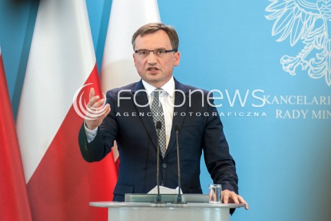  19.09.2017 WARSZAWA<br />KONFERENCJA PREMIER I MINISTRA SPRAWIEDLIWOSCI<br />N/Z ZBIGNIEW ZIOBRO<br /> 