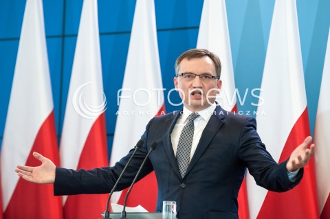  19.09.2017 WARSZAWA<br />KONFERENCJA PREMIER I MINISTRA SPRAWIEDLIWOSCI<br />N/Z ZBIGNIEW ZIOBRO<br /> 