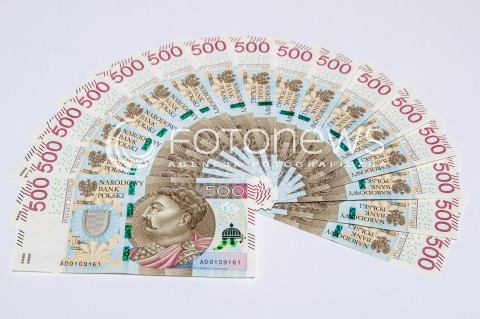  20.09.2017 RZESZOW<br />NOWE BANKNOTY 500 ZLOTOWE<br />N/Z BANKNOTY PIENIADZE 500ZL<br /> 