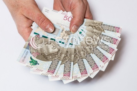  20.09.2017 RZESZOW<br />NOWE BANKNOTY 500 ZLOTOWE<br />N/Z BANKNOTY PIENIADZE 500ZL<br /> 