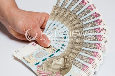  20.09.2017 RZESZOW<br />NOWE BANKNOTY 500 ZLOTOWE<br />N/Z BANKNOTY PIENIADZE 500ZL<br /> 