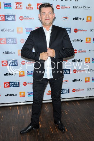  23.09.2017 WARSZAWA <br />ROZTANCZONY PGE NARODOWY<br />N/Z ZESPOL AKCENT ZENON MARTYNIUK<br /> 