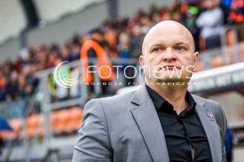  23.09.2017 NIECIECZA <br />PILKA NOZNA - EKSTRAKLASA SEZON 2017/2018<br />MECZ BRUK-BET TERMALICA NIECIECZA - LECHIA GDANSK<br />N/Z MACIEJ BARTOSZEK<br /> 