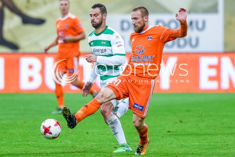  23.09.2017 NIECIECZA <br />PILKA NOZNA - EKSTRAKLASA SEZON 2017/2018<br />MECZ BRUK-BET TERMALICA NIECIECZA - LECHIA GDANSK<br />N/Z SZYMON PAWLOWSKI SIMEON SLAWCZEW<br /> 