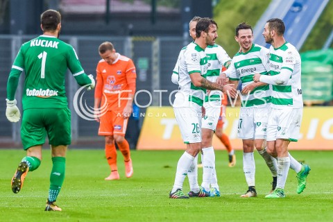  23.09.2017 NIECIECZA <br />PILKA NOZNA - EKSTRAKLASA SEZON 2017/2018<br />MECZ BRUK-BET TERMALICA NIECIECZA - LECHIA GDANSK<br />N/Z RAFAL WOLSKI GOL RADOSC BRAMKA NA 1:1<br /> 
