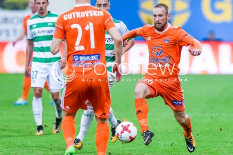  23.09.2017 NIECIECZA <br />PILKA NOZNA - EKSTRAKLASA SEZON 2017/2018<br />MECZ BRUK-BET TERMALICA NIECIECZA - LECHIA GDANSK<br />N/Z SZYMON PAWLOWSKI<br /> 