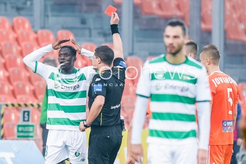  23.09.2017 NIECIECZA <br />PILKA NOZNA - EKSTRAKLASA SEZON 2017/2018<br />MECZ BRUK-BET TERMALICA NIECIECZA - LECHIA GDANSK<br />N/Z ROMARIO BALDE TOMASZ MUSIAL CZERWONA KARTKA<br /> 