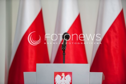  25.09.2017 WARSZAWA<br />OSWIADCZENIE PREZYDENTA W SPRAWIE PROJEKTOW O SADZIE NAJWYZSZYM I KRAJOWEJ RADZIE SADOWNICTWA<br />N/Z MOWNICA<br /> 