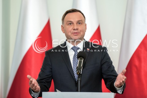  25.09.2017 WARSZAWA<br />OSWIADCZENIE PREZYDENTA W SPRAWIE PROJEKTOW O SADZIE NAJWYZSZYM I KRAJOWEJ RADZIE SADOWNICTWA<br />N/Z ANDRZEJ DUDA<br /> 