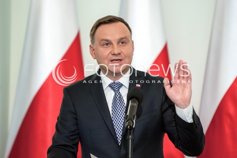  25.09.2017 WARSZAWA<br />OSWIADCZENIE PREZYDENTA W SPRAWIE PROJEKTOW O SADZIE NAJWYZSZYM I KRAJOWEJ RADZIE SADOWNICTWA<br />N/Z ANDRZEJ DUDA<br /> 
