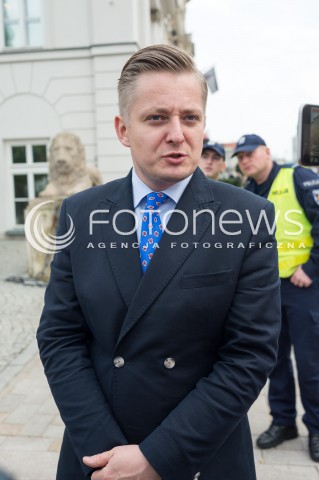  25.09.2017 WARSZAWA<br />KONFERENCJA PO SPOTKANIU OPOZYCJI Z PREZYDENTEM<br />N/Z JAKUB STEFANIAK<br /> 