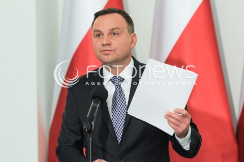 25.09.2017 WARSZAWA <br />OSWIADCZENIE PREZYDENTA W SPRAWIE PROJEKTOW O SADZIE NAJWYZSZYM I KRAJOWEJ RADZIE SADOWNICTWA<br />N/Z PREZYDENT RP ANDRZEJ DUDA<br /> 