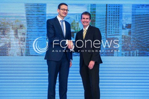  26.09.2017 WARSZAWA<br />KONFERENCJA MINISTRA ROZWOJU I J. P. MORGAN <br />N/Z MINISTER ROZWOJU MATEUSZ MORAWIECKI DYREKTOR ZARZADZAJACY SZEF DZIALU KORPORACYJNEGO J. P. MORGAN STEVE COHEN<br /> 