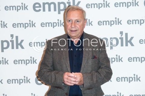  26.09.2017 WARSZAWA EMPIK<br />SPOTKANIE Z JERZYM STUHREM<br />N/Z JERZY STUHR<br /> 