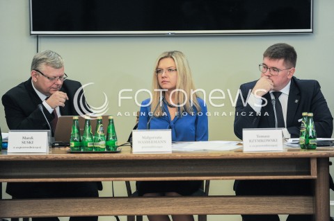  27.09.2016 WARSZAWA<br />POSIEDZENIE SEJMU RP KOMISJA SLEDCZA DS. AMBER GOLD<br />N/Z MAREK SUSKI MALGORZATA WASSERMANN TOMASZ RZYMKOWSKI<br /> 