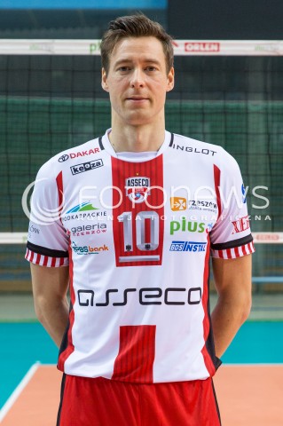  29.09.2017 RZESZOW <br />SESJA ZDJECIOWA SIATKARZY ASSECO RESOVIA<br />SEZON 2017/2018<br />N/Z JOCHEN SCHOPS SCHOEPS<br /> 