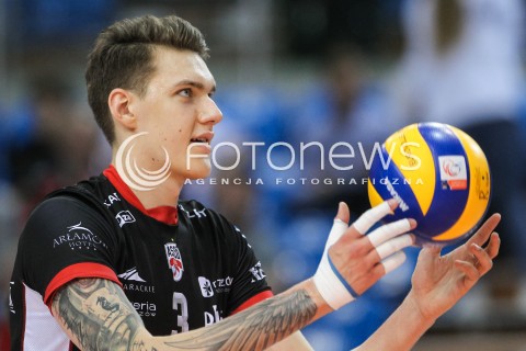  30.09.2017 RZESZOW<br />SIATKOWKA PLUSLIGA 2017/2018 MEN VOLLEYBALL POLAND POLISH PLUS LIGA LEAGUE SEASON 2017/2018<br />MECZ ASSECO RESOVIA RZESZOW - DAFI SPOLEM KIELCE <br />N/Z BARTLOMIEJ LEMANSKI SYLWETKA <br /> 