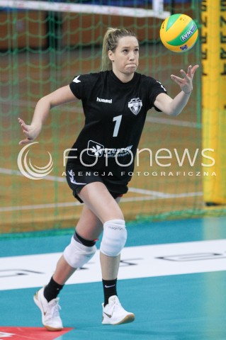  06.10.2017 RZESZOW <br />SIATKOWKA KOBIET SEZON 2017/2018 <br />V MIEDZYNARODOWY TURNIEJ O PUCHAR FIRMY DEVELOPRES<br />MECZ DEVELOPRES SKYRES RZESZOW - POLSKI CUKIER MUSZYNIANKA MUSZYNA<br />N/Z HELENE ROUSSEAUX SYLWETKA<br /> 