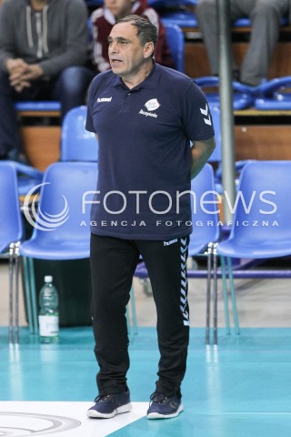  06.10.2017 RZESZOW <br />SIATKOWKA KOBIET SEZON 2017/2018 <br />V MIEDZYNARODOWY TURNIEJ O PUCHAR FIRMY DEVELOPRES<br />MECZ DEVELOPRES SKYRES RZESZOW - POLSKI CUKIER MUSZYNIANKA MUSZYNA<br />N/Z BOGDAN SERWINSKI TRENER SYLWETKA<br /> 