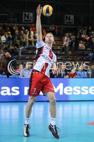  07.10.2017 RZESZOW<br />SIATKOWKA PLUSLIGA 2017/2018 MEN VOLLEYBALL POLAND POLISH PLUS LIGA LEAGUE SEASON 2017/2018<br />MECZ ASSECO RESOVIA RZESZOW - ZAKSA KEDZIERZYN KOZLE <br />N/Z JAKUB JAROSZ SYLWETKA <br /> 