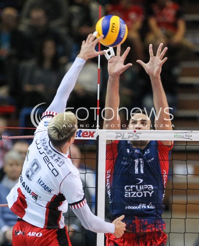  07.10.2017 RZESZOW<br />SIATKOWKA PLUSLIGA 2017/2018 MEN VOLLEYBALL POLAND POLISH PLUS LIGA LEAGUE SEASON 2017/2018<br />MECZ ASSECO RESOVIA RZESZOW - ZAKSA KEDZIERZYN KOZLE <br />N/Z MAURICE TORRES THIBAULT ROSSARD BLOK <br /> 