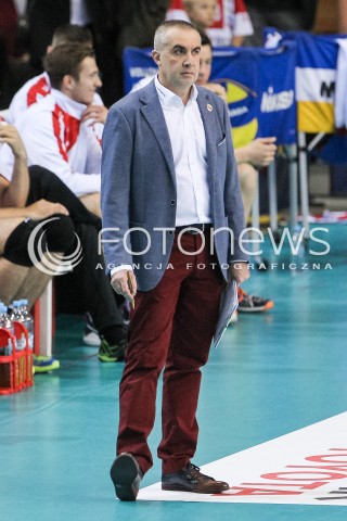  07.10.2017 RZESZOW<br />SIATKOWKA PLUSLIGA 2017/2018 MEN VOLLEYBALL POLAND POLISH PLUS LIGA LEAGUE SEASON 2017/2018<br />MECZ ASSECO RESOVIA RZESZOW - ZAKSA KEDZIERZYN KOZLE <br />N/Z ROBERTO SERNIOTTI - I TRENER ( HEAD COACH ) SYLWETKA <br /> 