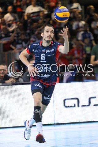  07.10.2017 RZESZOW<br />SIATKOWKA PLUSLIGA 2017/2018 MEN VOLLEYBALL POLAND POLISH PLUS LIGA LEAGUE SEASON 2017/2018<br />MECZ ASSECO RESOVIA RZESZOW - ZAKSA KEDZIERZYN KOZLE <br />N/Z BENJAMIN TONIUTTI SYLWETKA <br /> 