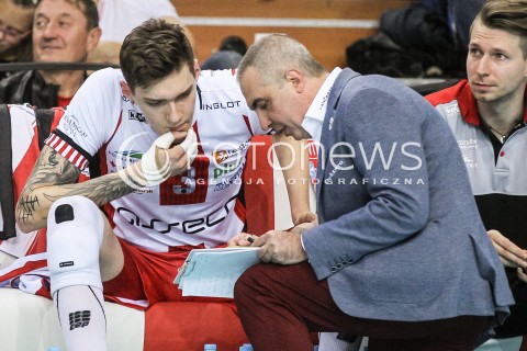  07.10.2017 RZESZOW<br />SIATKOWKA PLUSLIGA 2017/2018 MEN VOLLEYBALL POLAND POLISH PLUS LIGA LEAGUE SEASON 2017/2018<br />MECZ ASSECO RESOVIA RZESZOW - ZAKSA KEDZIERZYN KOZLE <br />N/Z BARTLOMIEJ LEMANSKI ROBERTO SERNIOTTI - I TRENER ( HEAD COACH ) <br /> 