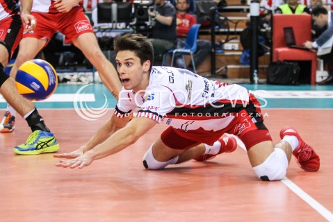  07.10.2017 RZESZOW<br />SIATKOWKA PLUSLIGA 2017/2018 MEN VOLLEYBALL POLAND POLISH PLUS LIGA LEAGUE SEASON 2017/2018<br />MECZ ASSECO RESOVIA RZESZOW - ZAKSA KEDZIERZYN KOZLE <br />N/Z ALEKSANDER SLIWKA SYLWETKA OBRONA <br /> 