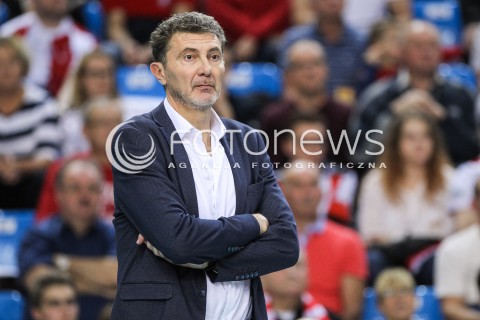  07.10.2017 RZESZOW<br />SIATKOWKA PLUSLIGA 2017/2018 MEN VOLLEYBALL POLAND POLISH PLUS LIGA LEAGUE SEASON 2017/2018<br />MECZ ASSECO RESOVIA RZESZOW - ZAKSA KEDZIERZYN KOZLE <br />N/Z ANDREA GARDINI - I TRENER ( HEAD COACH ) SYLWETKA <br /> 