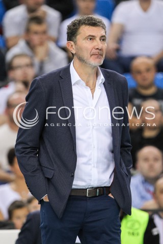 07.10.2017 RZESZOW<br />SIATKOWKA PLUSLIGA 2017/2018 MEN VOLLEYBALL POLAND POLISH PLUS LIGA LEAGUE SEASON 2017/2018<br />MECZ ASSECO RESOVIA RZESZOW - ZAKSA KEDZIERZYN KOZLE <br />N/Z ANDREA GARDINI - I TRENER ( HEAD COACH ) SYLWETKA <br /> 