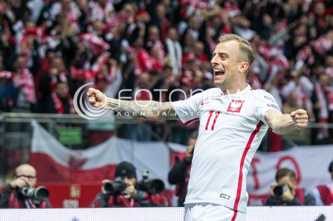  08.10.2017 WARSZAWA STADION NARODOWY <br />PILKA NOZNA REPREZENTACJA KWALIFIKACJE DO MISTRZOSTW SWIATA ROSJA 2018<br />Football European Qualifiers Fifa World Cup Russia 2018<br />MECZ POLSKA - CZARNOGORA ( Poland - Montenegro )<br />N/Z KAMIL GROSICKI RADOSC EMOCJE BRAMKA GOL NA 1:0 <br /> 