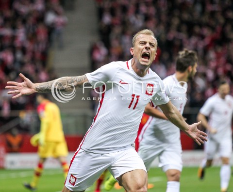  08.10.2017 WARSZAWA STADION NARODOWY <br />PILKA NOZNA REPREZENTACJA KWALIFIKACJE DO MISTRZOSTW SWIATA ROSJA 2018<br />Football European Qualifiers Fifa World Cup Russia 2018<br />MECZ POLSKA - CZARNOGORA ( Poland - Montenegro )<br />N/Z KAMIL GROSICKI RADOSC EMOCJE BRAMKA GOL NA 2:0 SYLWETKA <br /> 