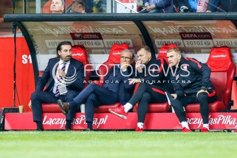  08.10.2017 WARSZAWA STADION NARODOWY <br />PILKA NOZNA REPREZENTACJA KWALIFIKACJE DO MISTRZOSTW SWIATA ROSJA 2018<br />Football European Qualifiers Fifa World Cup Russia 2018<br />MECZ POLSKA - CZARNOGORA ( Poland - Montenegro )<br />N/Z ADAM NAWALKA - I TRENER ( HEAD COACH ) TOMASZ IWAN BOGDAN ZAJAC JAROSLAW TKOCZ<br /> 