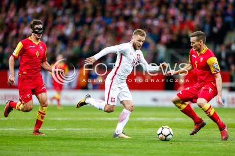  08.10.2017 WARSZAWA STADION NARODOWY <br />PILKA NOZNA REPREZENTACJA KWALIFIKACJE DO MISTRZOSTW SWIATA ROSJA 2018<br />Football European Qualifiers Fifa World Cup Russia 2018<br />MECZ POLSKA - CZARNOGORA ( Poland - Montenegro )<br />N/Z JAKUB BLASZCZYKOWSKI NIKOLA VUKCEVIC NEMANJA MIJUSKOVIC <br /> 