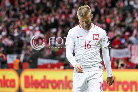  08.10.2017 WARSZAWA STADION NARODOWY <br />PILKA NOZNA REPREZENTACJA KWALIFIKACJE DO MISTRZOSTW SWIATA ROSJA 2018<br />Football European Qualifiers Fifa World Cup Russia 2018<br />MECZ POLSKA - CZARNOGORA ( Poland - Montenegro )<br />N/Z JAKUB BLASZCZYKOWSKI SMUTEK PORAZKA PRZEGRANA EMOCJE ZLOSC <br /> 