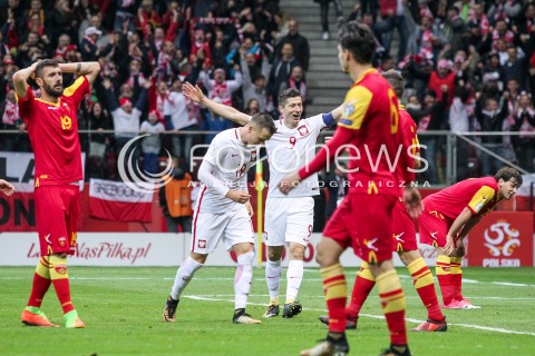  08.10.2017 WARSZAWA STADION NARODOWY <br />
PILKA NOZNA REPREZENTACJA KWALIFIKACJE DO MISTRZOSTW SWIATA ROSJA 2018<br />
Football European Qualifiers Fifa World Cup Russia 2018<br />
MECZ POLSKA - CZARNOGORA ( Poland - Montenegro )<br />
N/Z RADOSC BRAMKA GOL NA 4:2 ROBERT LEWANDOWSKI PIOTR ZIELINSKI <br />
 