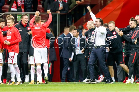  08.10.2017 WARSZAWA STADION NARODOWY <br />
PILKA NOZNA REPREZENTACJA KWALIFIKACJE DO MISTRZOSTW SWIATA ROSJA 2018<br />
Football European Qualifiers Fifa World Cup Russia 2018<br />
MECZ POLSKA - CZARNOGORA ( Poland - Montenegro )<br />
N/Z TOMASZ IWAN AWANS WYGRANA ZWYCIESTWO RADOSC <br />
 