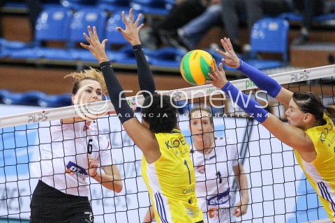  08.10.2017 RZESZOW <br />SIATKOWKA KOBIET SEZON 2017/2018 <br />V MIEDZYNARODOWY TURNIEJ O PUCHAR FIRMY DEVELOPRES<br />MECZ RC CANNES ? DEVELOPRES SKYRES RZESZOW <br />N/Z KATARZYNA ZABINSKA <br /> 