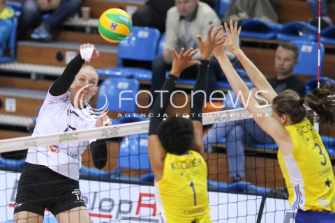  08.10.2017 RZESZOW <br />SIATKOWKA KOBIET SEZON 2017/2018 <br />V MIEDZYNARODOWY TURNIEJ O PUCHAR FIRMY DEVELOPRES<br />MECZ RC CANNES ? DEVELOPRES SKYRES RZESZOW <br />N/Z JULIA ANDRUSZKO <br /> 