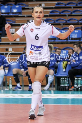  08.10.2017 RZESZOW <br />SIATKOWKA KOBIET SEZON 2017/2018 <br />V MIEDZYNARODOWY TURNIEJ O PUCHAR FIRMY DEVELOPRES<br />MECZ RC CANNES ? DEVELOPRES SKYRES RZESZOW <br />N/Z KATARZYNA ZABINSKA RADOSC EMOCJE SYLWETKA<br /> 