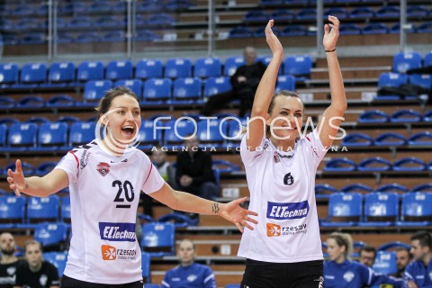  08.10.2017 RZESZOW <br />SIATKOWKA KOBIET SEZON 2017/2018 <br />V MIEDZYNARODOWY TURNIEJ O PUCHAR FIRMY DEVELOPRES<br />MECZ RC CANNES ? DEVELOPRES SKYRES RZESZOW <br />N/Z JELENA BLAGOJEVIC KATARZYNA ZABINSKA RADOSC EMOCJE <br /> 