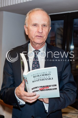  09.10.2017 WARSZAWA<br />PREMIERA KSIAZKI NOWY PRAGMATYZM KONTRA NOWY NACJONALIZM <br />N/Z GRZEGORZ WITOLD KOLODKO<br /> 
